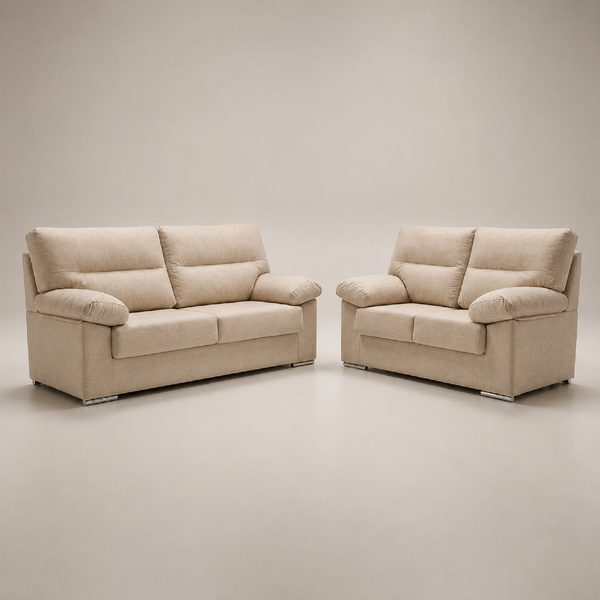 Conjunto Sofá Lina 3+2 plazas en color beige con tapizado antimanchas, perfecto para salones de estilo cálido y acogedor.